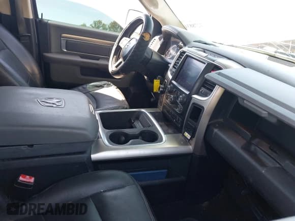 ✅ 2018 Ram 1500 Big Horn • VIN: 1C6RR7LT4JS156342 • Lot: 42788310. Wystawiony na IAAI z przebiegiem 134 867 mil. Bezpłatny archiwum sprzedaży aukcyjnych z USA i szczegółowy raport historii pojazdu na DreamBid. Zdjęcie 5.