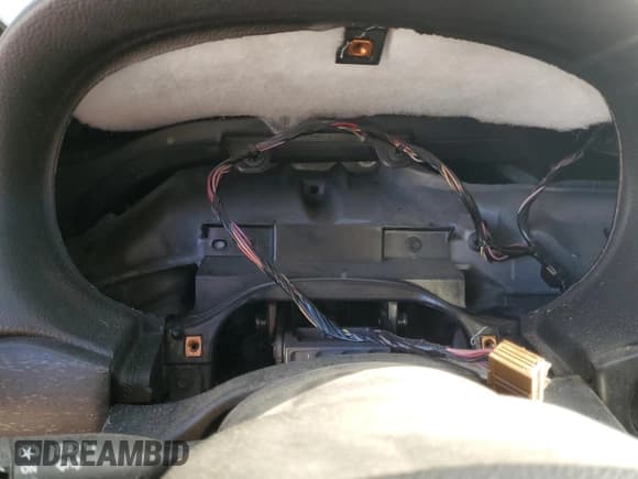 ✅ 2015 Jeep Grand Cherokee Limited • VIN: 1C4RJFBM8FC677201 • Лот: 80704534. Опубликован ранее на Copart с пробегом Не указан. Бесплатный доступ к архиву аукционных продаж из США и подробный отчёт об истории автомобиля на DreamBid. Изображение 9.