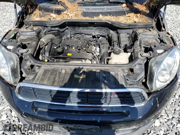 ✅ 2013 MINI Paceman S ALL4 • VIN: WMWSS7C59DWN52034 • Lot: 68113735. Listed on Copart with 157,489 mi. Free auction sales archive from the USA and detailed vehicle history report at DreamBid. Image 11.