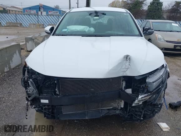 ✅ 2022 Hyundai Tucson SE • VIN: 5NMJACAE2NH086464 • Lot: 39118076. Wystawiony na IAAI z przebiegiem 45 292 mil. Bezpłatny archiwum sprzedaży aukcyjnych z USA i szczegółowy raport historii pojazdu na DreamBid. Zdjęcie 11.