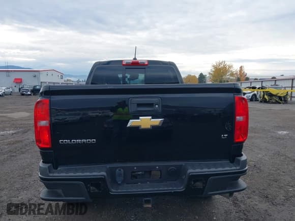 ✅ 2018 Chevrolet Colorado 4WD LT • VIN: 1GCPTCE17J1226671 • Лот: 43704401. Опубликован ранее на IAAI с пробегом 60 713 миль. Бесплатный доступ к архиву аукционных продаж из США и подробный отчёт об истории автомобиля на DreamBid. Изображение 16.