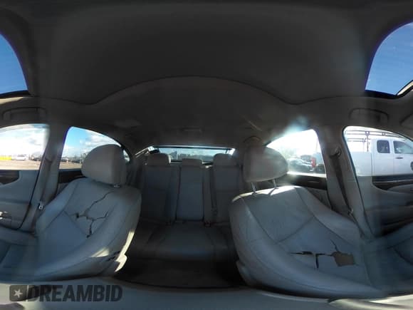 ✅ 2009 Lexus LS 460 • VIN: JTHBL46F795086909 • Лот: 43543838. Опубликован ранее на IAAI с пробегом 188 202 миль. Бесплатный доступ к архиву аукционных продаж из США и подробный отчёт об истории автомобиля на DreamBid. Изображение 18.