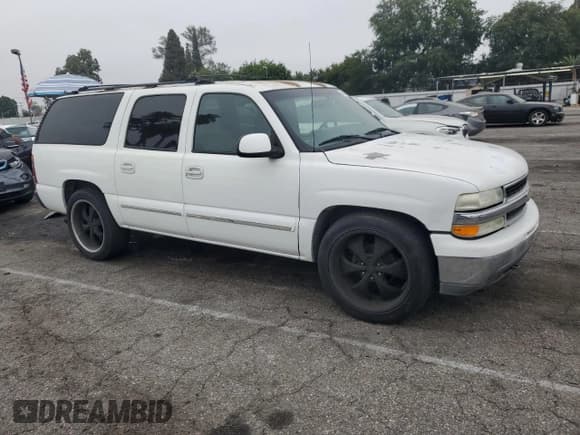 ✅ 2002 Chevrolet Suburban LS • VIN: 1GNEC16T62J204276 • Лот: 64249175. Опубликован ранее на Copart с пробегом 198 551 миль. Бесплатный доступ к архиву аукционных продаж из США и подробный отчёт об истории автомобиля на DreamBid. Изображение 4.