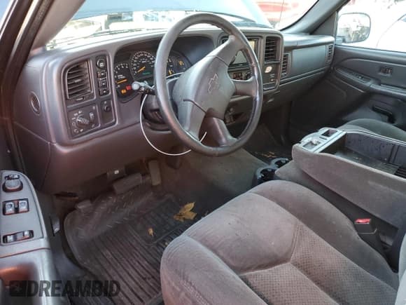✅ 2004 Chevrolet Silverado 2500 LS • VIN: 1GCGK29U24Z109930 • Lot: 50137625. Listed on Copart with 309,478 mi. Free auction sales archive from the USA and detailed vehicle history report at DreamBid. Image 8.