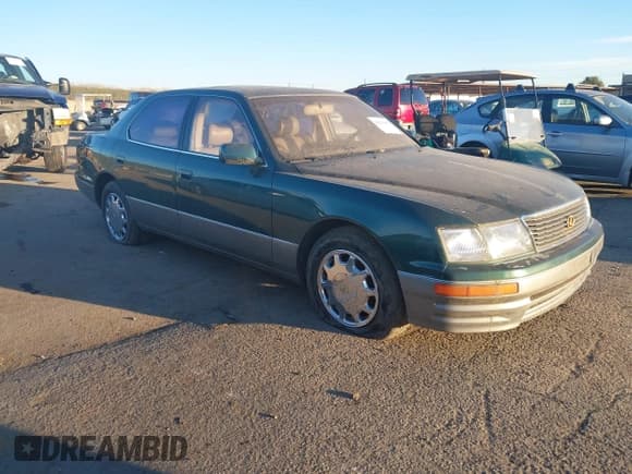 ✅ 1996 Lexus LS 400 • VIN: JT8BH22F5T0047509 • Lot: 41255607. Listed on IAAI with 230,629 mi. Free auction sales archive from the USA and detailed vehicle history report at DreamBid. Image 1.