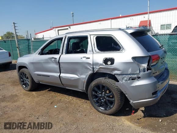 ✅ 2019 Jeep Grand Cherokee Upland • VIN: 1C4RJFAG9KC849970 • Lot: 43239812. Listed on IAAI with 94,001 mi. Free auction sales archive from the USA and detailed vehicle history report at DreamBid. Image 15.