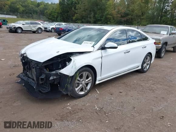 2018 Hyundai Sonata SEL with VIN 5NPE34AF5JH642757, listed as a IAAI auction lot 43307782 with 96,315 mi miles and . Bid and sale history available at DreamBid. Image 2.