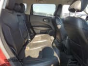 ✅ 2021 Jeep Compass Latitude • VIN: 3C4NJDBB0MT555192 • Лот: 82465505. Опубликован ранее на Copart с пробегом 76 087 миль. Бесплатный доступ к архиву аукционных продаж из США и подробный отчёт об истории автомобиля на DreamBid. Изображение 10.