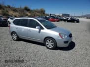 ✅ 2008 Kia Rondo EX • VIN: KNAFG526387152780 • Лот: 69292065. Опубликован ранее на Copart с пробегом 157 053 миль. Бесплатный доступ к архиву аукционных продаж из США и подробный отчёт об истории автомобиля на DreamBid. Изображение 4.