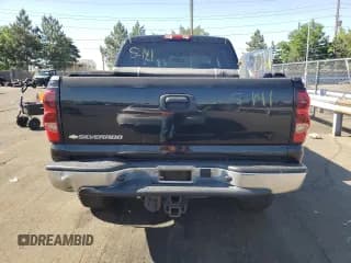 ✅ 2006 Chevrolet Silverado 1500 LT1 • VIN: 2GCEK13T261135425 • Лот: 59132374. Опубликован ранее на Copart с пробегом 165 656 миль. Бесплатный доступ к архиву аукционных продаж из США и подробный отчёт об истории автомобиля на DreamBid. Изображение 6.