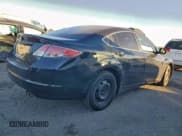 ✅ 2011 Mazda 6 i Sport • VIN: 1YVHZ8BH0B5M29441 • Lot: 95320825. Listed on Copart with 198,499 mi. Free auction sales archive from the USA and detailed vehicle history report at DreamBid. Image 3.