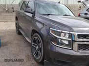 ✅ 2015 Chevrolet Tahoe LS • VIN: 1GNSCAKC2FR235928 • Lot: 82692485. Wystawiony na Copart z przebiegiem 158 628 mil. Bezpłatny archiwum sprzedaży aukcyjnych z USA i szczegółowy raport historii pojazdu na DreamBid. Zdjęcie 14.