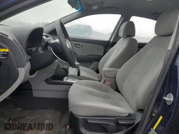 2010 Hyundai Elantra GLS z VIN KMHDU4ADXAU182004, wystawiony jako Copart lot #72722874 z przebiegiem 98 617 mil mil oraz Czysty tytuł • Clean title. Historia ofert i sprzedaży dostępna na DreamBid. Obrazek 7.