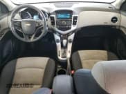 ✅ 2016 Chevrolet Cruze LS • VIN: 1G1PC5SH1G7103864 • Лот: 68435245. Опубликован ранее на Copart с пробегом 103 093 миль. Бесплатный доступ к архиву аукционных продаж из США и подробный отчёт об истории автомобиля на DreamBid. Изображение 8.