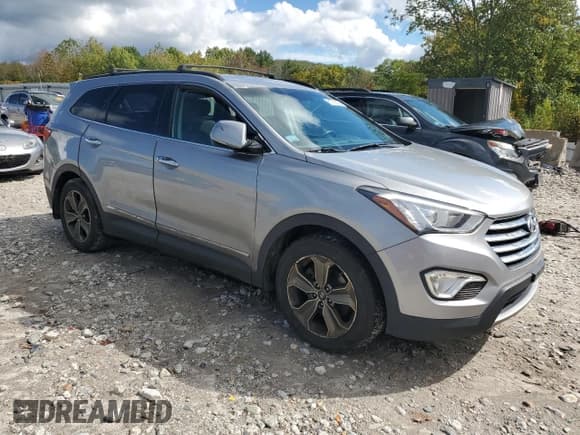 ✅ 2014 Hyundai Santa Fe Limited • VIN: KM8SN4HF9EU067833 • Лот: 81799355. Опубликован ранее на Copart с пробегом 146 089 миль. Бесплатный доступ к архиву аукционных продаж из США и подробный отчёт об истории автомобиля на DreamBid. Изображение 4.