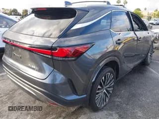 ✅ 2024 Lexus RX 350h Luxury • VIN: 2T2BBMCA5RC049286 • Lot: 43760680. Wystawiony na IAAI z przebiegiem 14 644 mil. Bezpłatny archiwum sprzedaży aukcyjnych z USA i szczegółowy raport historii pojazdu na DreamBid. Zdjęcie 4.