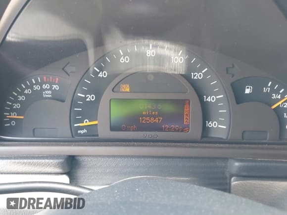 ✅ 2002 Mercedes-Benz C 230/260/280/320 • VIN: WDBRF61J92E004472 • Lot: 42144326. Wystawiony na IAAI z przebiegiem 125 847 mil. Bezpłatny archiwum sprzedaży aukcyjnych z USA i szczegółowy raport historii pojazdu na DreamBid. Zdjęcie 7.