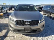 ✅ 2017 Kia Sorento LX • VIN: 5XYPG4A3XHG302394 • Лот: 91897715. Опубликован ранее на Copart с пробегом 120 914 миль. Бесплатный доступ к архиву аукционных продаж из США и подробный отчёт об истории автомобиля на DreamBid. Изображение 5.