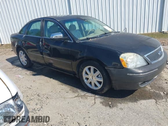 ✅ 2005 Ford Five Hundred Limited • VIN: 1FAHP251X5G103703 • Lot: 42095294. Wystawiony na IAAI z przebiegiem Nie podano. Bezpłatny archiwum sprzedaży aukcyjnych z USA i szczegółowy raport historii pojazdu na DreamBid. Zdjęcie 1.