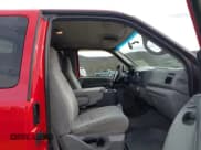 ✅ 1999 Ford F-250 XL • VIN: 1FTNX21F9XEC46011 • Лот: 43713387. Опубликован ранее на IAAI с пробегом 113 997 миль. Бесплатный доступ к архиву аукционных продаж из США и подробный отчёт об истории автомобиля на DreamBid. Изображение 5.