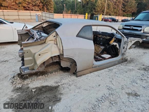 ✅ 2021 Dodge Challenger SRT Hellcat Redeye Widebody • VIN: 2C3CDZL92MH534297 • Lot: 80721875. Wystawiony na Copart z przebiegiem Nie podano. Bezpłatny archiwum sprzedaży aukcyjnych z USA i szczegółowy raport historii pojazdu na DreamBid. Zdjęcie 3.