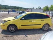 ✅ 2003 Ford Focus ZX5 • VIN: 3FAFP37373R188081 • Lot: 43005576. Wystawiony na IAAI z przebiegiem Nie podano. Bezpłatny archiwum sprzedaży aukcyjnych z USA i szczegółowy raport historii pojazdu na DreamBid. Zdjęcie 14.