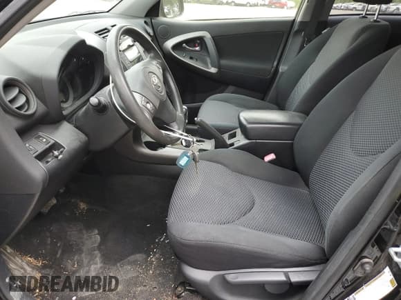 ✅ 2010 Toyota RAV4 Sport • VIN: JTMRK4DV3A5094216 • Lot: 57859895. Listed on Copart with 152,303 mi. Free auction sales archive from the USA and detailed vehicle history report at DreamBid. Image 7.