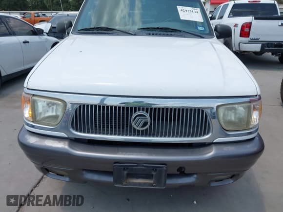 ✅ 1999 Mercury Mountaineer • VIN: 4M2ZU52E4XUJ30796 • Лот: 42925134. Опубликован ранее на IAAI с пробегом 302 669 миль. Бесплатный доступ к архиву аукционных продаж из США и подробный отчёт об истории автомобиля на DreamBid. Изображение 6.