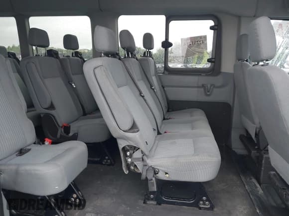 ✅ 2015 Ford Transit Passenger XL • VIN: 1FBAX2XG0FKA43494 • Лот: 42231214. Опубликован ранее на IAAI с пробегом 166 704 миль. Бесплатный доступ к архиву аукционных продаж из США и подробный отчёт об истории автомобиля на DreamBid. Изображение 8.