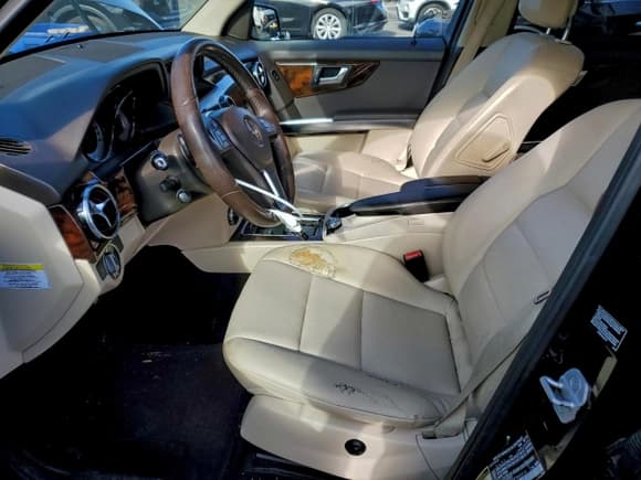 ✅ 2013 Mercedes-Benz GLK 350 • VIN: WDCGG8JB3DF969314 • Лот: 95556855. Опубликован ранее на Copart с пробегом 187 727 миль. Бесплатный доступ к архиву аукционных продаж из США и подробный отчёт об истории автомобиля на DreamBid. Изображение 7.