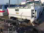 2011 Chevrolet Silverado 2500HD Work Truck z VIN 1GC0KVCG8BZ403514, wystawiony jako IAAI lot #43476303 z przebiegiem 224 583 mil mil oraz . Historia ofert i sprzedaży dostępna na DreamBid. Obrazek 18.