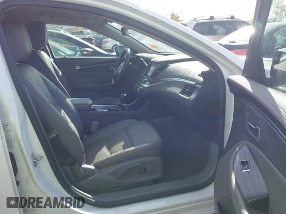 ✅ 2019 Chevrolet Impala LT • VIN: 1G11Z5S34KU119401 • Lot: 43484634. Listed on IAAI with 75,897 mi. Free auction sales archive from the USA and detailed vehicle history report at DreamBid. Image 5.