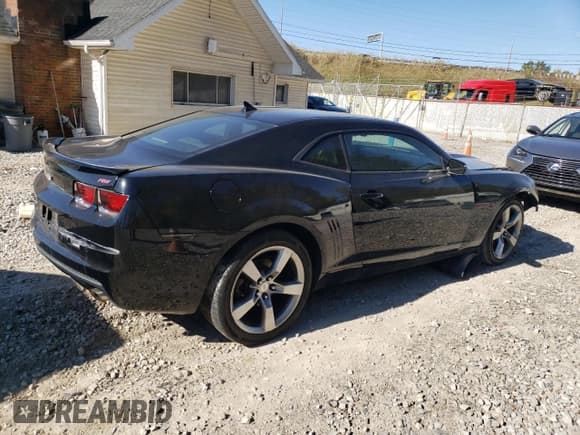 ✅ 2011 Chevrolet Camaro 2LT • VIN: 2G1FC1ED0B9195232 • Lot: 82398025. Listed on Copart with 122,707 mi. Free auction sales archive from the USA and detailed vehicle history report at DreamBid. Image 3.