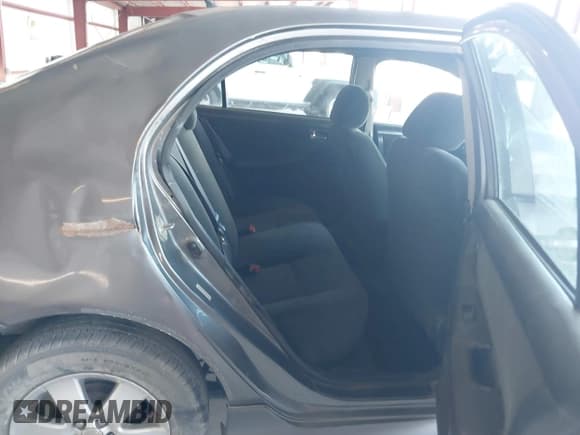 ✅ 2006 Toyota Corolla CE • VIN: 1NXBR32E36Z666095 • Lot: 43041700. Listed on IAAI with 286,380 mi. Free auction sales archive from the USA and detailed vehicle history report at DreamBid. Image 8.