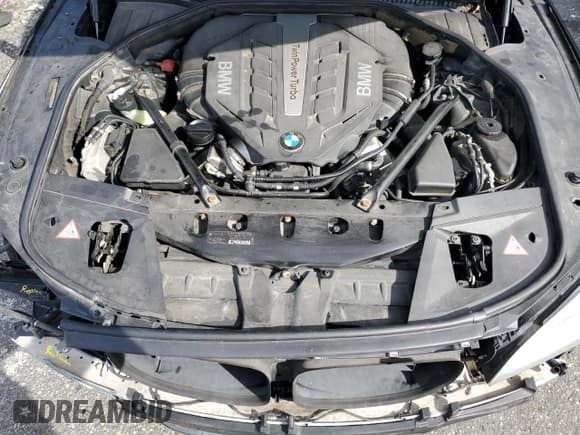 ✅ 2013 BMW 7 Series 750i xDrive • VIN: WBAYB6C51DD223523 • Lot: 80131895. Listed on Copart with 142,832 mi. Free auction sales archive from the USA and detailed vehicle history report at DreamBid. Image 11.