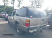 ✅ 2001 Chevrolet Suburban LT • VIN: 3GNGK26G81G243391 • Lot: 42546624. Listed on IAAI with 295,585 mi. Free auction sales archive from the USA and detailed vehicle history report at DreamBid. Image 3.