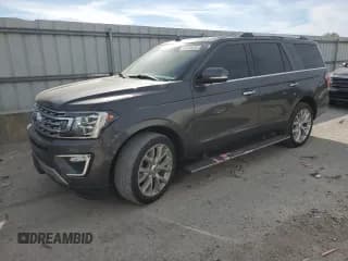 ✅ 2019 Ford Expedition Limited • VIN: 1FMJU2AT1KEA23737 • Lot: 89529615. Wystawiony na Copart z przebiegiem 56 694 mil. Bezpłatny archiwum sprzedaży aukcyjnych z USA i szczegółowy raport historii pojazdu na DreamBid. Zdjęcie 1.