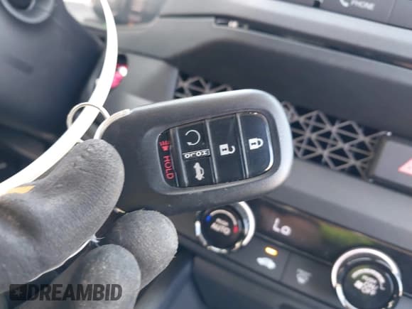 ✅ 2025 Honda Accord LX • VIN: 1HGCY1F20SA018114 • Lot: 43168669. Wystawiony na IAAI z przebiegiem 6 675 mil. Bezpłatny archiwum sprzedaży aukcyjnych z USA i szczegółowy raport historii pojazdu na DreamBid. Zdjęcie 11.