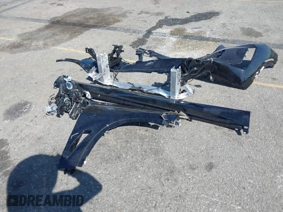 ✅ 2025 BMW X5 sDrive40i • VIN: 5UX13EU05S9W88710 • Лот: 41967170. Опубликован ранее на IAAI с пробегом 6 919 миль. Бесплатный доступ к архиву аукционных продаж из США и подробный отчёт об истории автомобиля на DreamBid. Изображение 12.