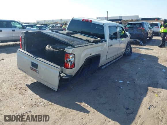 ✅ 2014 GMC Sierra 1500 SLT • VIN: 3GTP1VEC5EG486951 • Лот: 41939376. Опубликован ранее на IAAI с пробегом 131 857 миль. Бесплатный доступ к архиву аукционных продаж из США и подробный отчёт об истории автомобиля на DreamBid. Изображение 4.