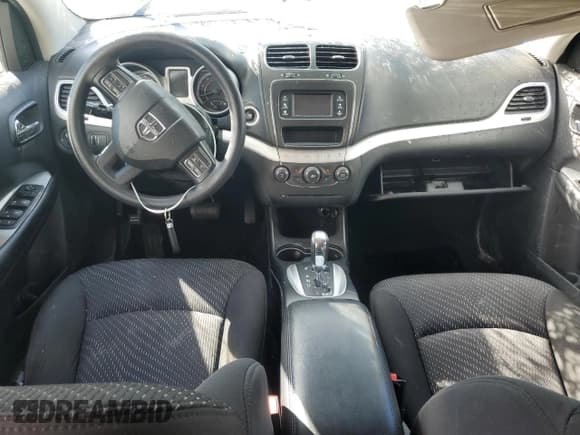 ✅ 2016 Dodge Journey SE • VIN: 3C4PDCAB6GT138224 • Lot: 86777485. Listed on Copart with Not provided. Free auction sales archive from the USA and detailed vehicle history report at DreamBid. Image 8.