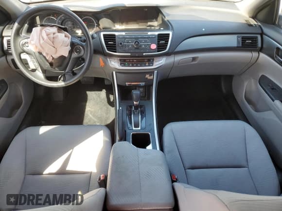 ✅ 2015 Honda Accord LX • VIN: 1HGCR2F32FA170848 • Lot: 90743615. Wystawiony na Copart z przebiegiem 80 514 mil. Bezpłatny archiwum sprzedaży aukcyjnych z USA i szczegółowy raport historii pojazdu na DreamBid. Zdjęcie 8.