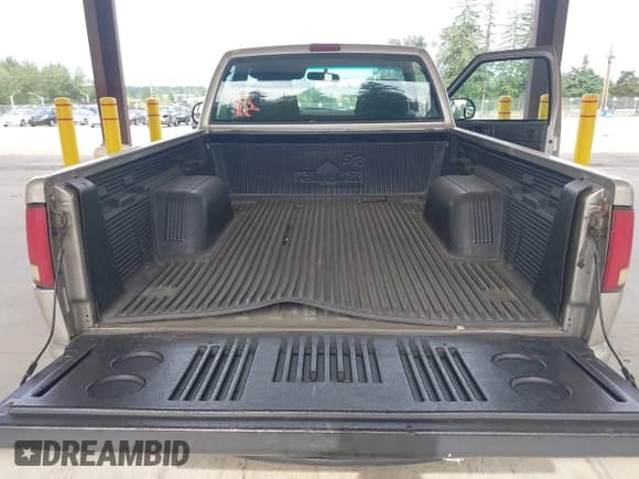 ✅ 2002 Chevrolet S-10 LS • VIN: 1GCCS145628137953 • Лот: 42517695. Опубликован ранее на IAAI с пробегом 197 637 миль. Бесплатный доступ к архиву аукционных продаж из США и подробный отчёт об истории автомобиля на DreamBid. Изображение 8.