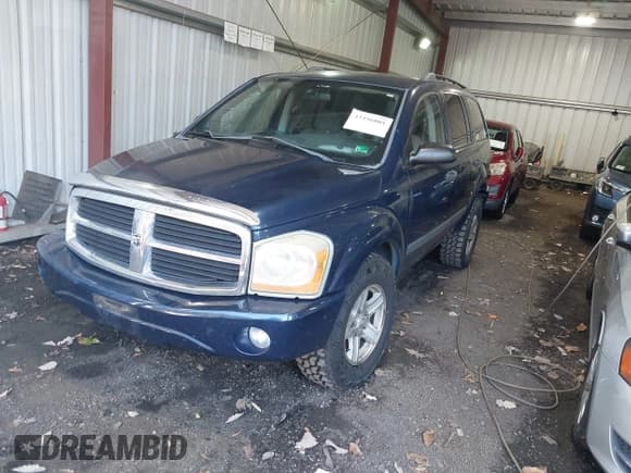 ✅ 2006 Dodge Durango SLT • VIN: 1D4HB48N06F170548 • Lot: 43556001. Wystawiony na IAAI z przebiegiem 102 908 mil. Bezpłatny archiwum sprzedaży aukcyjnych z USA i szczegółowy raport historii pojazdu na DreamBid. Zdjęcie 2.