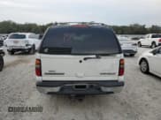 ✅ 2004 Chevrolet Suburban LT • VIN: 3GNEC16Z94G190978 • Лот: 81512124. Опубликован ранее на Copart с пробегом Не указан. Бесплатный доступ к архиву аукционных продаж из США и подробный отчёт об истории автомобиля на DreamBid. Изображение 6.