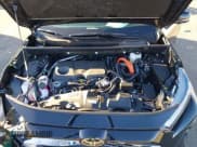 ✅ 2025 Toyota RAV4 Hybrid Limited • VIN: JTMD6RFV8SJ076859 • Lot: 43474519. Wystawiony na IAAI z przebiegiem 3 840 mil. Bezpłatny archiwum sprzedaży aukcyjnych z USA i szczegółowy raport historii pojazdu na DreamBid. Zdjęcie 10.