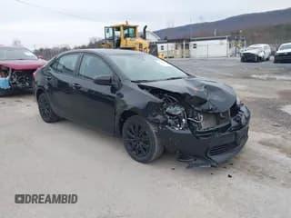 ✅ 2018 Toyota Corolla SE • VIN: 2T1BURHE4JC124278 • Lot: 43738127. Listed on IAAI with 132,845 mi. Free auction sales archive from the USA and detailed vehicle history report at DreamBid. Image 1.