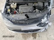 ✅ 2020 Chrysler Pacifica Touring • VIN: 2C4RC1FG0LR269716 • Lot: 62843365. Wystawiony na Copart z przebiegiem 107 151 mil. Bezpłatny archiwum sprzedaży aukcyjnych z USA i szczegółowy raport historii pojazdu na DreamBid. Zdjęcie 12.