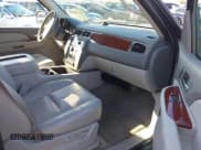 ✅ 2009 GMC Yukon SLT 4SB • VIN: 1GKFK33049R248055 • Lot: 40756058. Listed on IAAI with 163,477 mi. Free auction sales archive from the USA and detailed vehicle history report at DreamBid. Image 5.