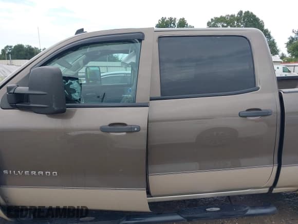 ✅ 2014 Chevrolet Silverado 1500 LT • VIN: 3GCUKREC3EG365715 • Лот: 43303491. Опубликован ранее на IAAI с пробегом 204 802 миль. Бесплатный доступ к архиву аукционных продаж из США и подробный отчёт об истории автомобиля на DreamBid. Изображение 13.